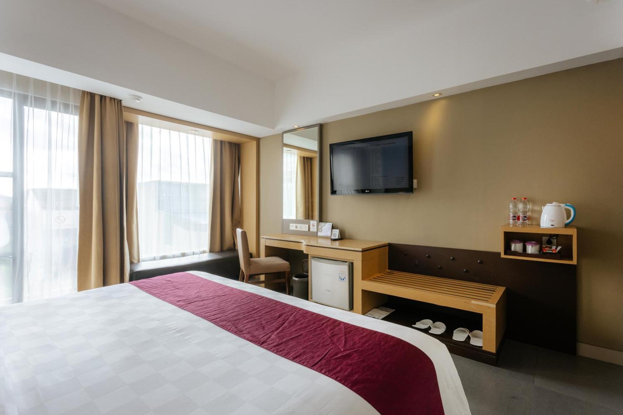 Отель Horison Ultima Seminyak Bali - Chse Certified Экстерьер фото