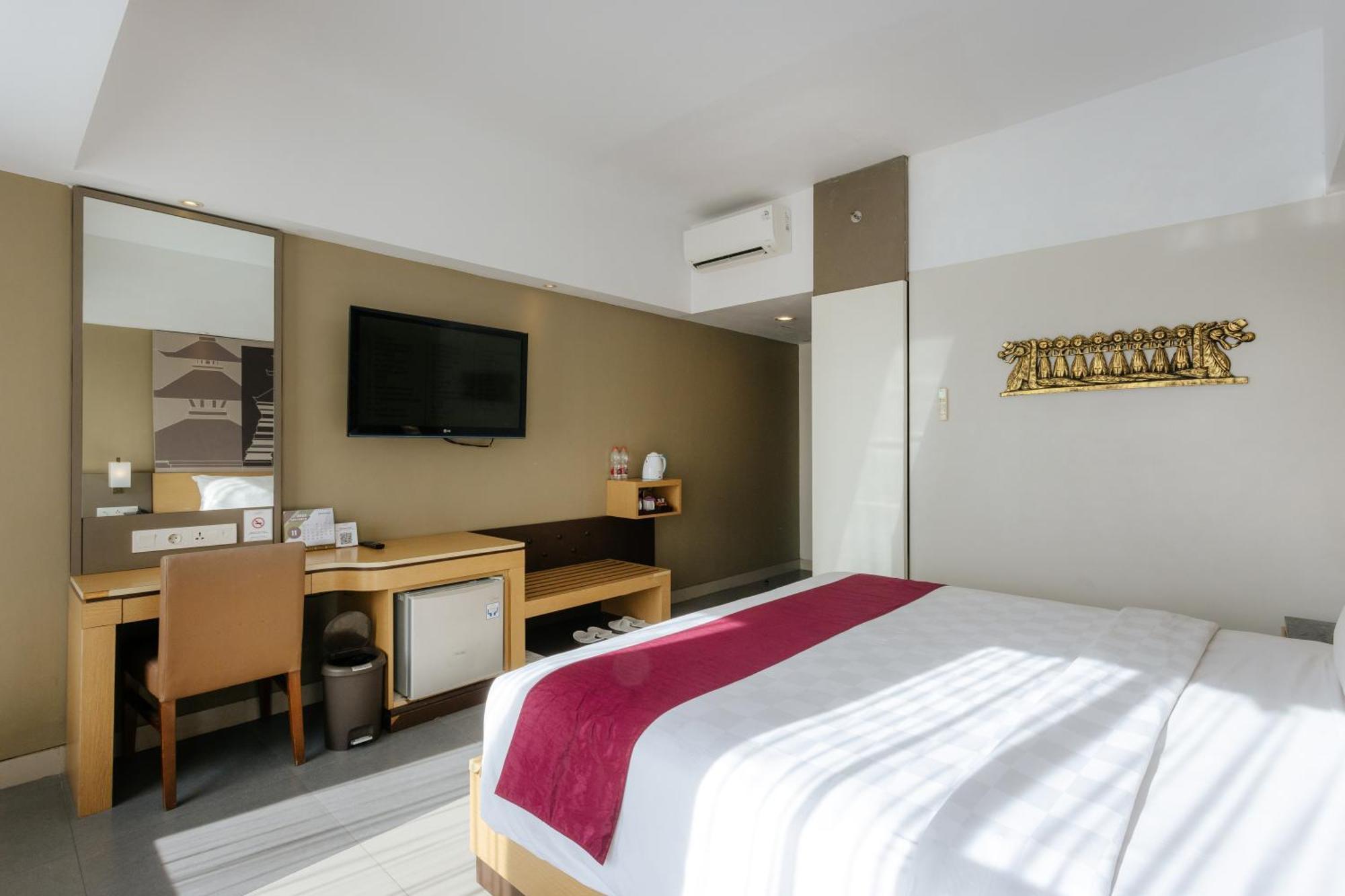 Отель Horison Ultima Seminyak Bali - Chse Certified Экстерьер фото