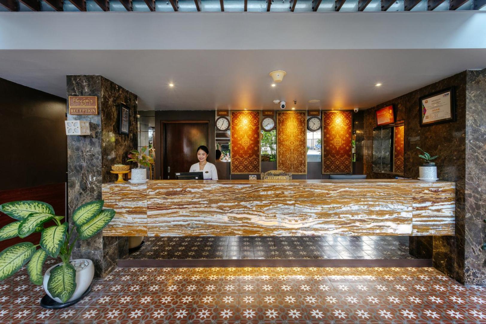 Отель Horison Ultima Seminyak Bali - Chse Certified Экстерьер фото