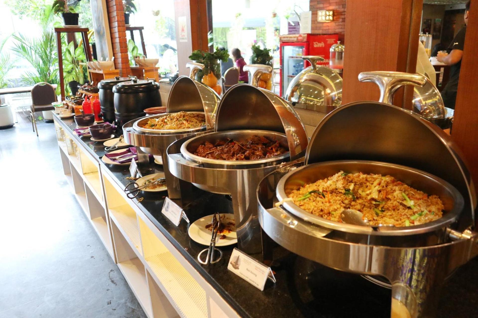Отель Horison Ultima Seminyak Bali - Chse Certified Экстерьер фото