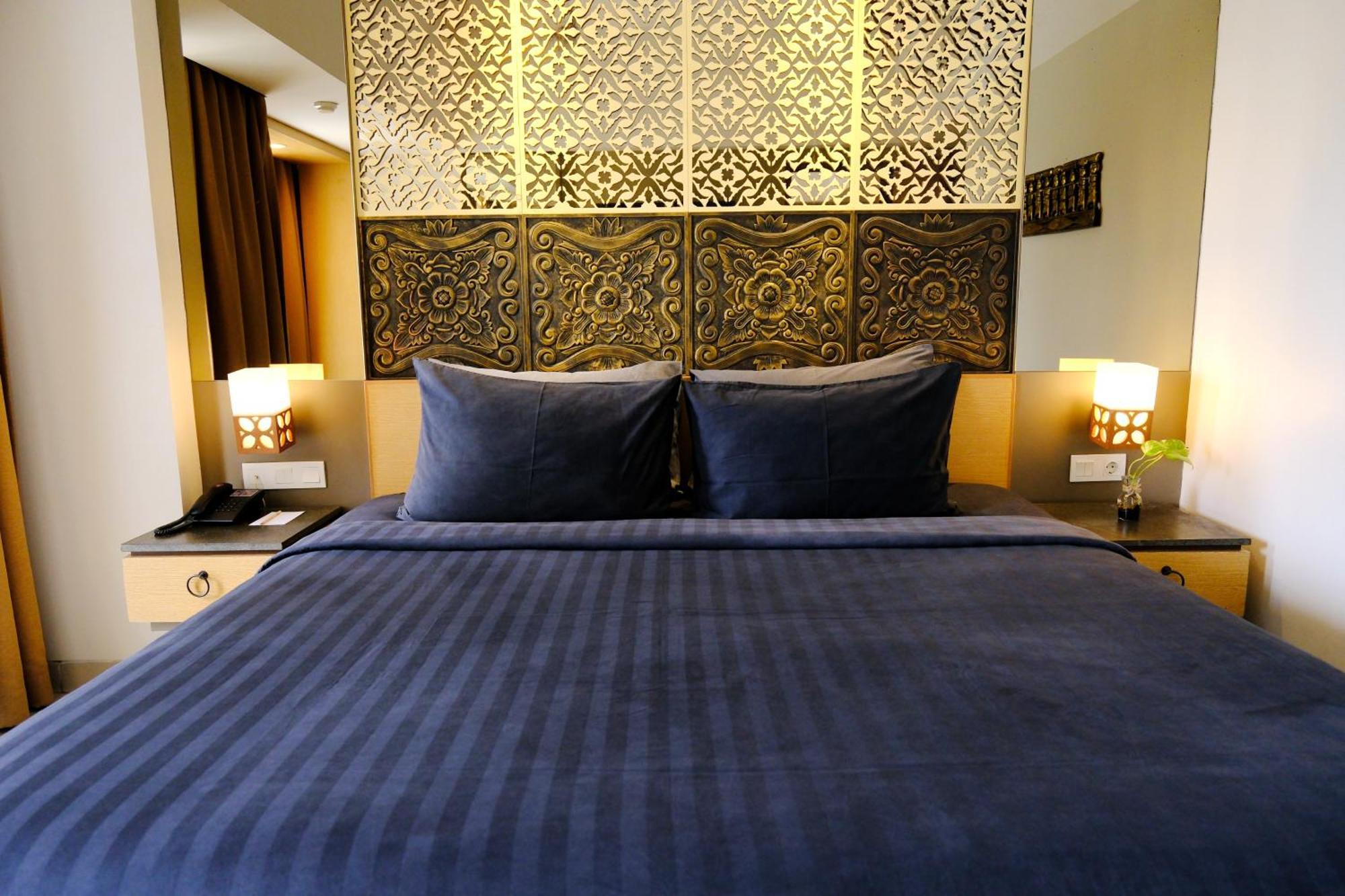 Отель Horison Ultima Seminyak Bali - Chse Certified Экстерьер фото