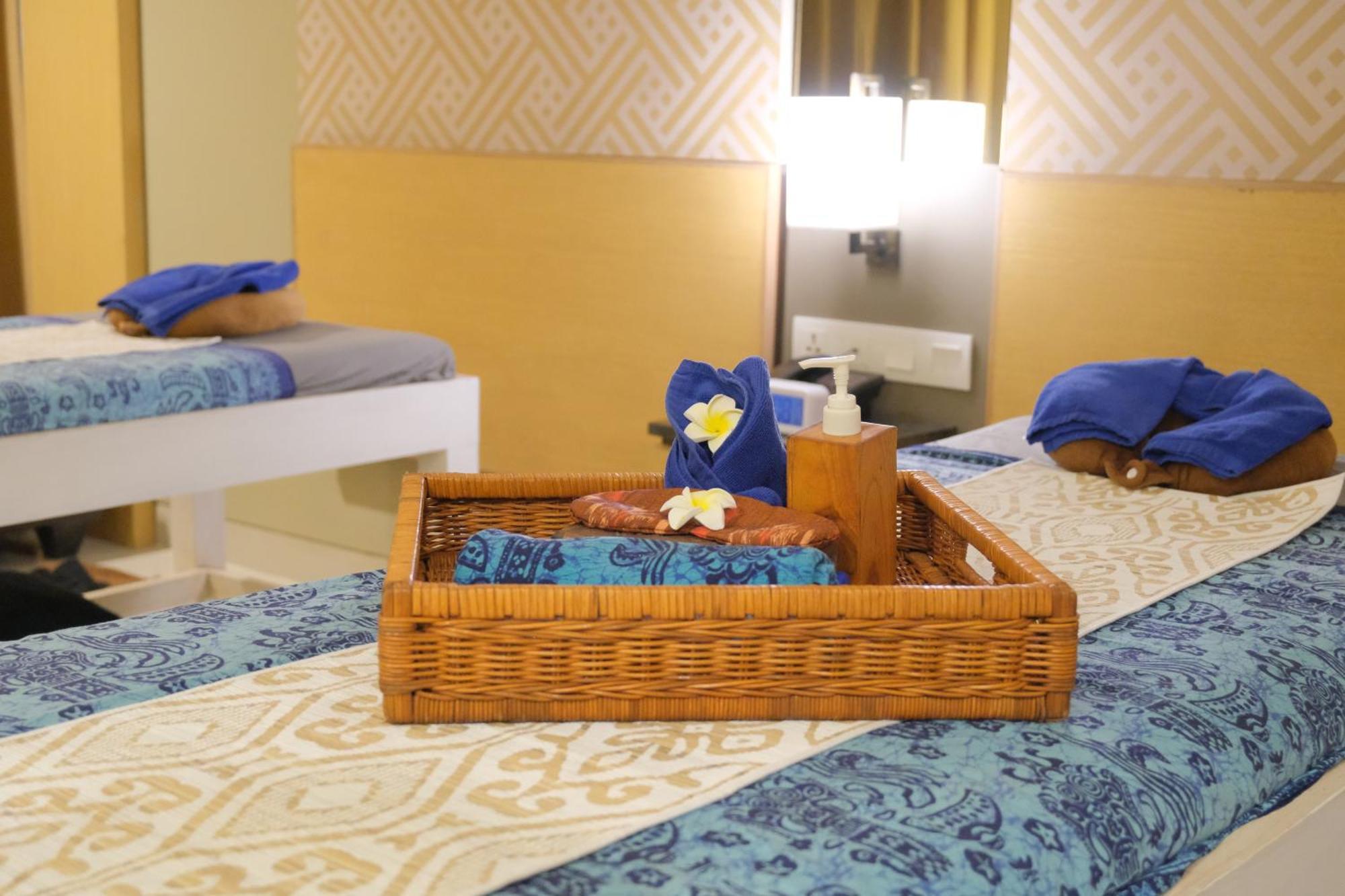 Отель Horison Ultima Seminyak Bali - Chse Certified Экстерьер фото